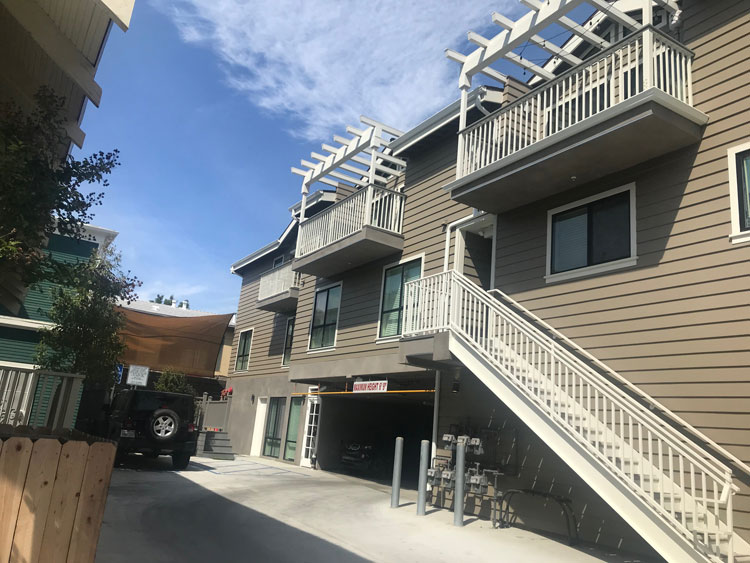 USC Student Housing – The Backyard